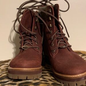 Timberland Women's Burgundy Lace-Up Boots